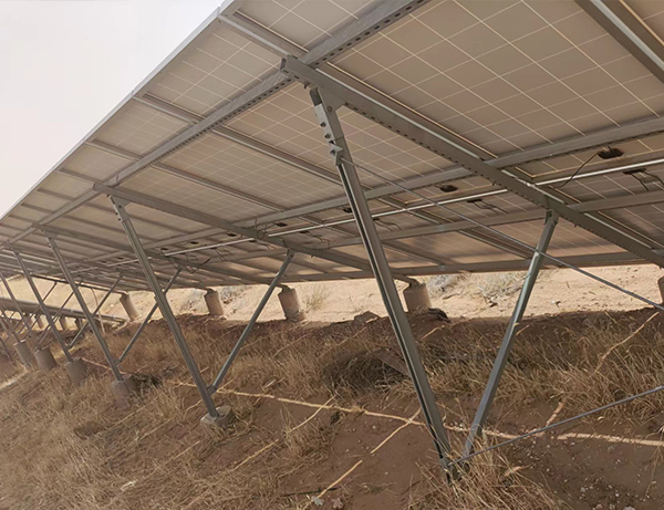 巴彦淖尔太阳能光伏支架设备钢材应具备哪些性能？